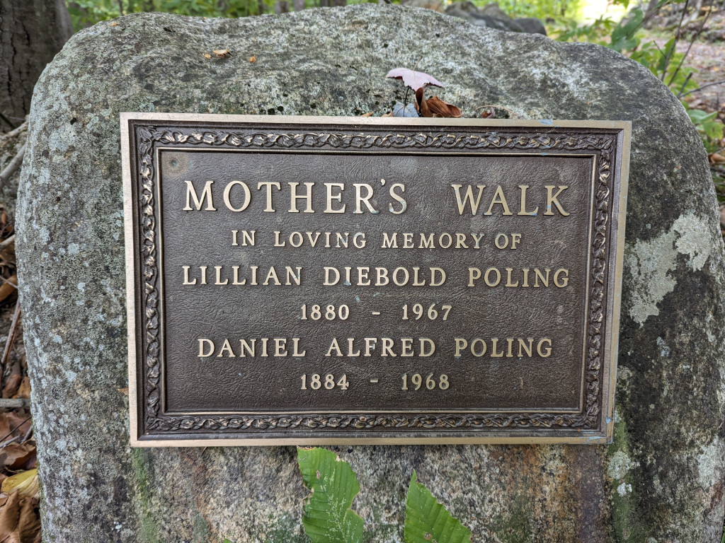 Plaque at entrance